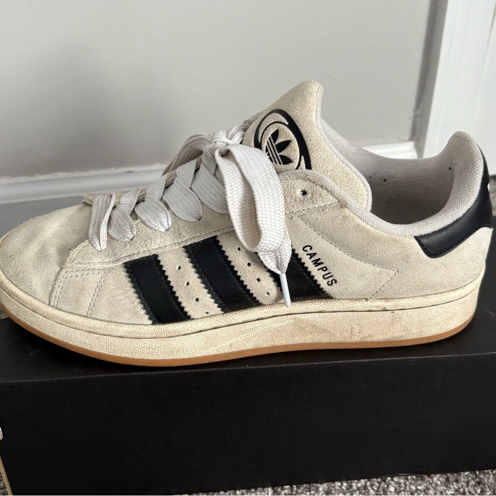 Adidas CAMPUS 00S SHOES - Cream and Black